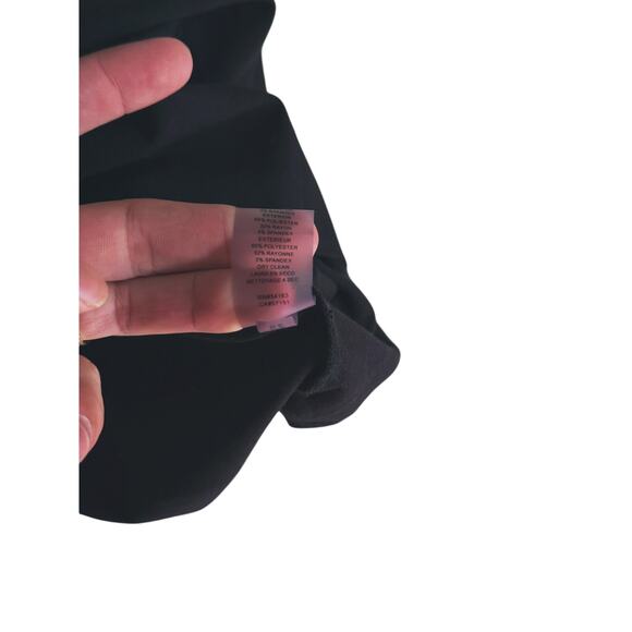 Vince Camuto Off Shoulder Popover Cocktail Dress Black Size 6 Elegant Event LBD - Picture 13 of 14